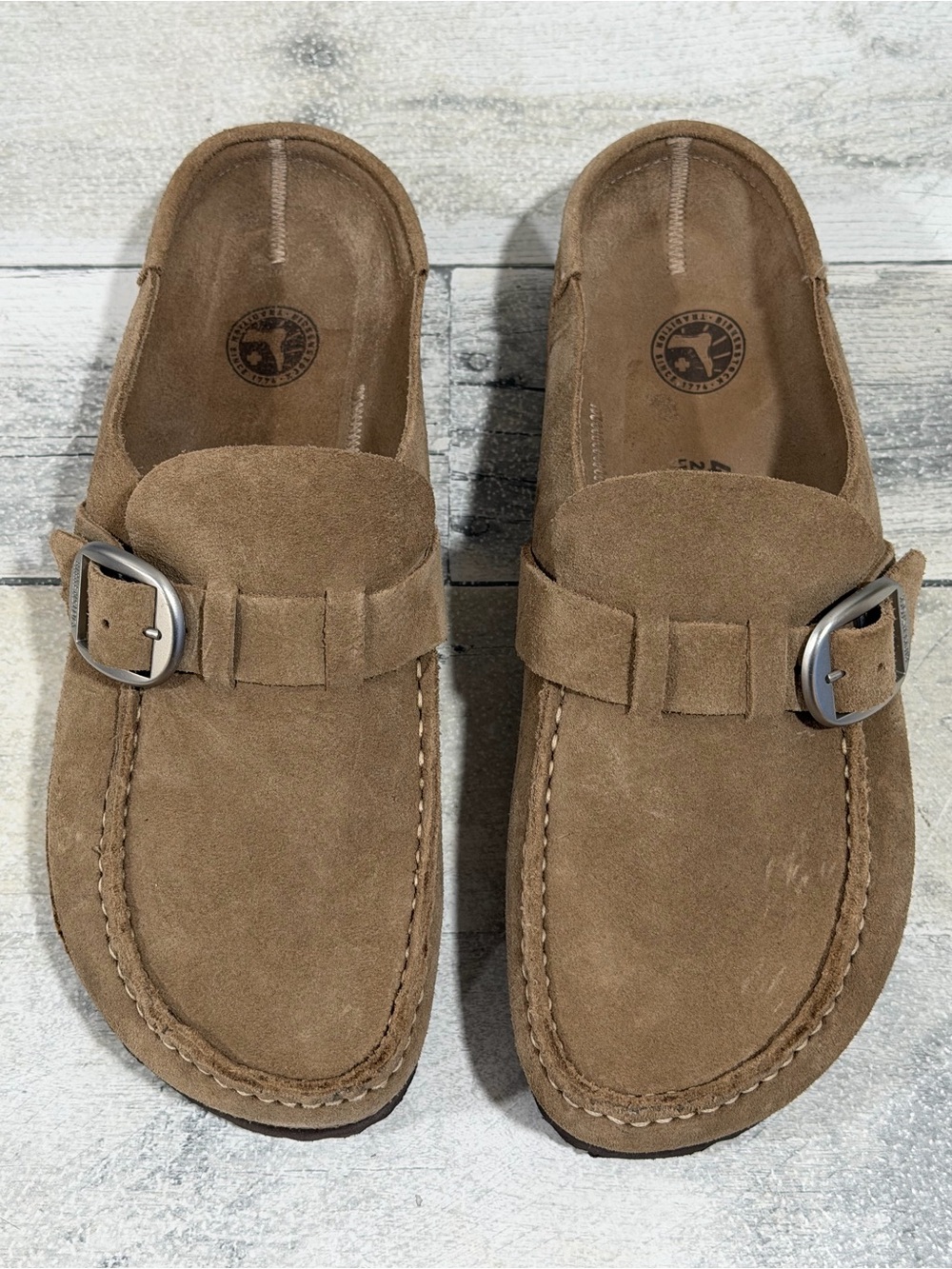 BIRKENSTOCK Buckley Clog in Tea Brown - Size - 10-10.5 .US / 41 .EU - Picture 2 of 9